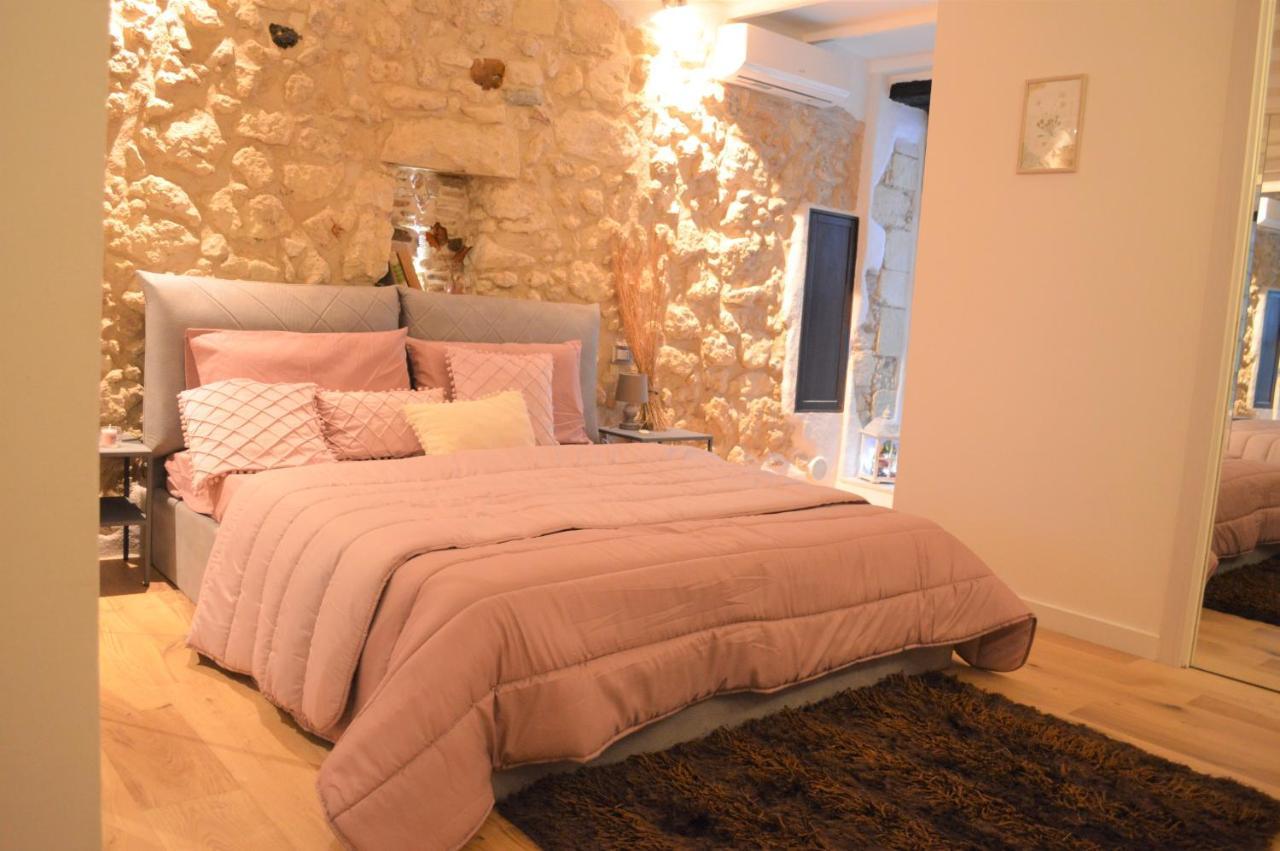 Domu 600 - Suite Mini Appartamento Cagliari Centro Storico Exteriör bild