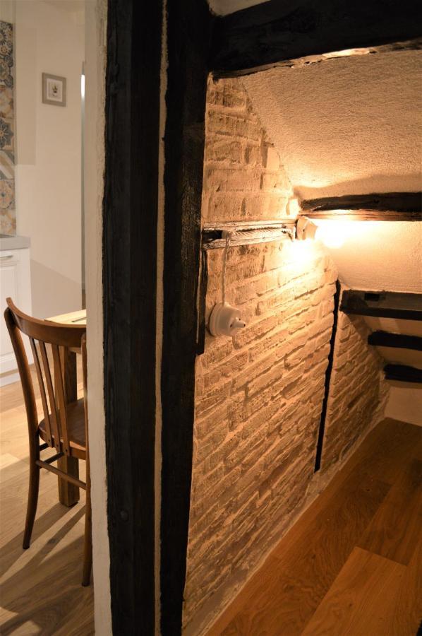 Domu 600 - Suite Mini Appartamento Cagliari Centro Storico Exteriör bild